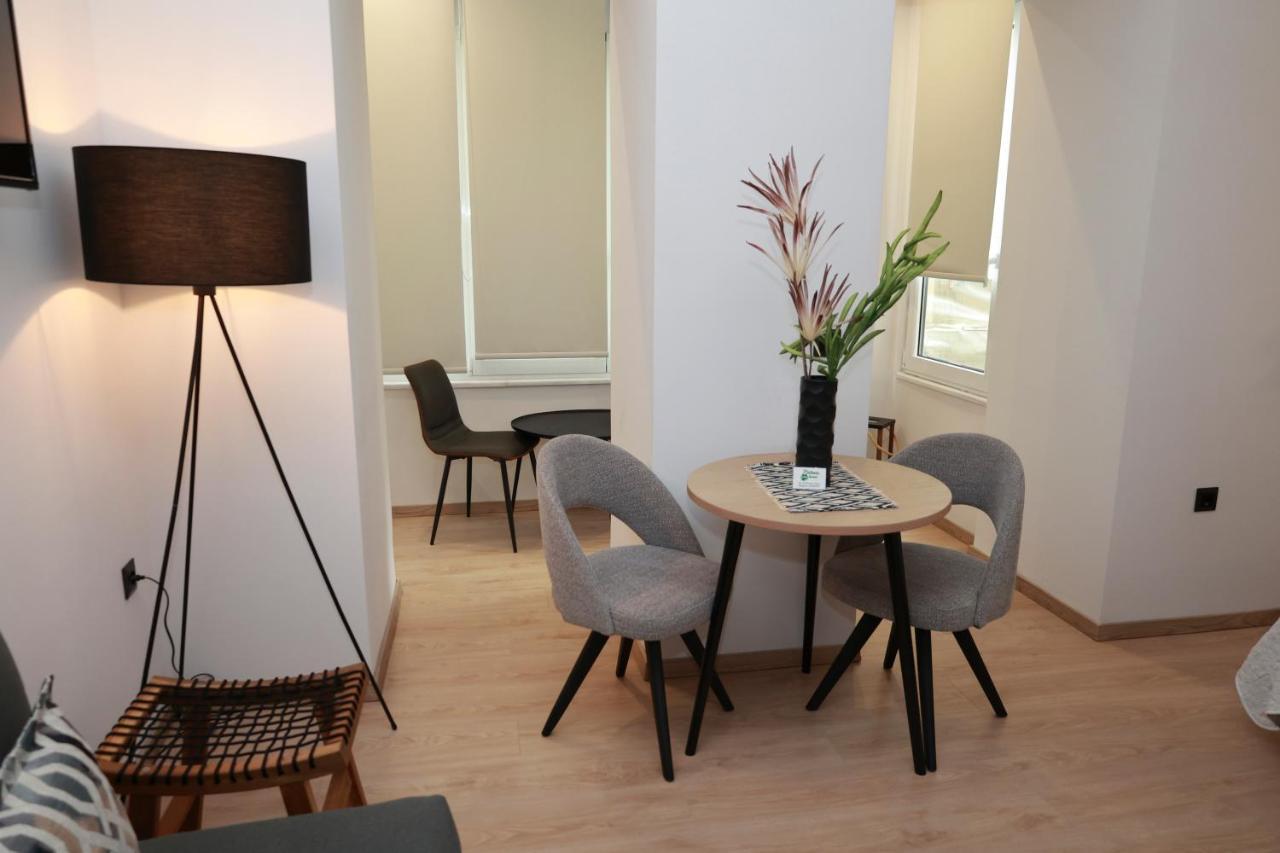 플로마리언 Platanos House 아파트 외부 사진